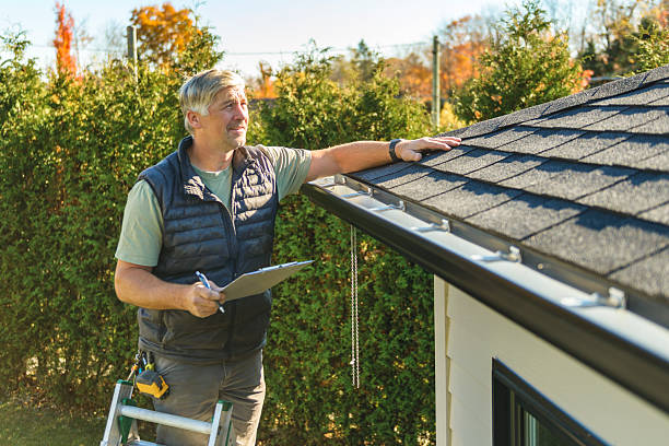 Professional Roof Repair technician working in River Grove, IL